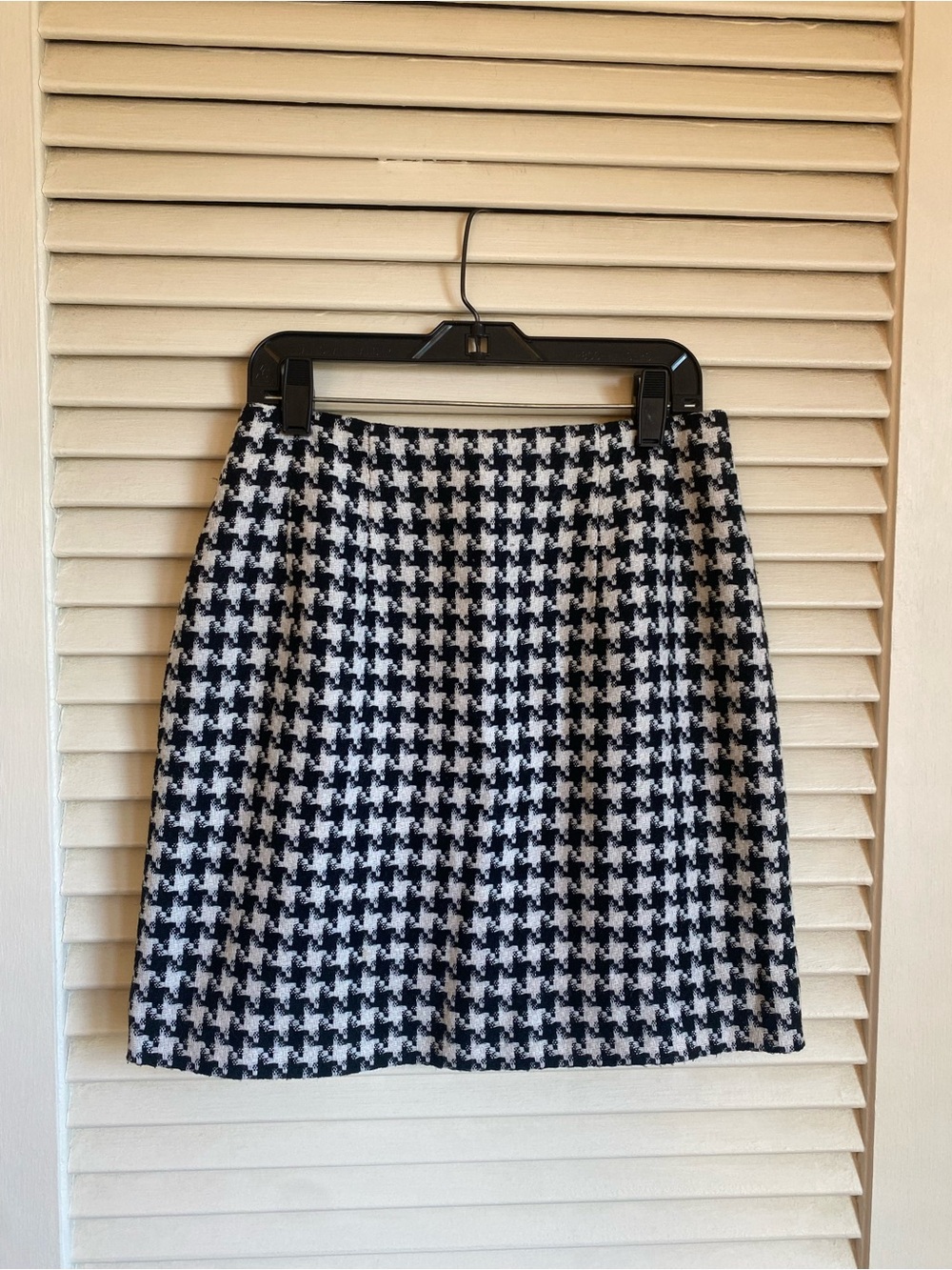 J. G. Hook Vintage Wool-Blend Houndstooth Skirt